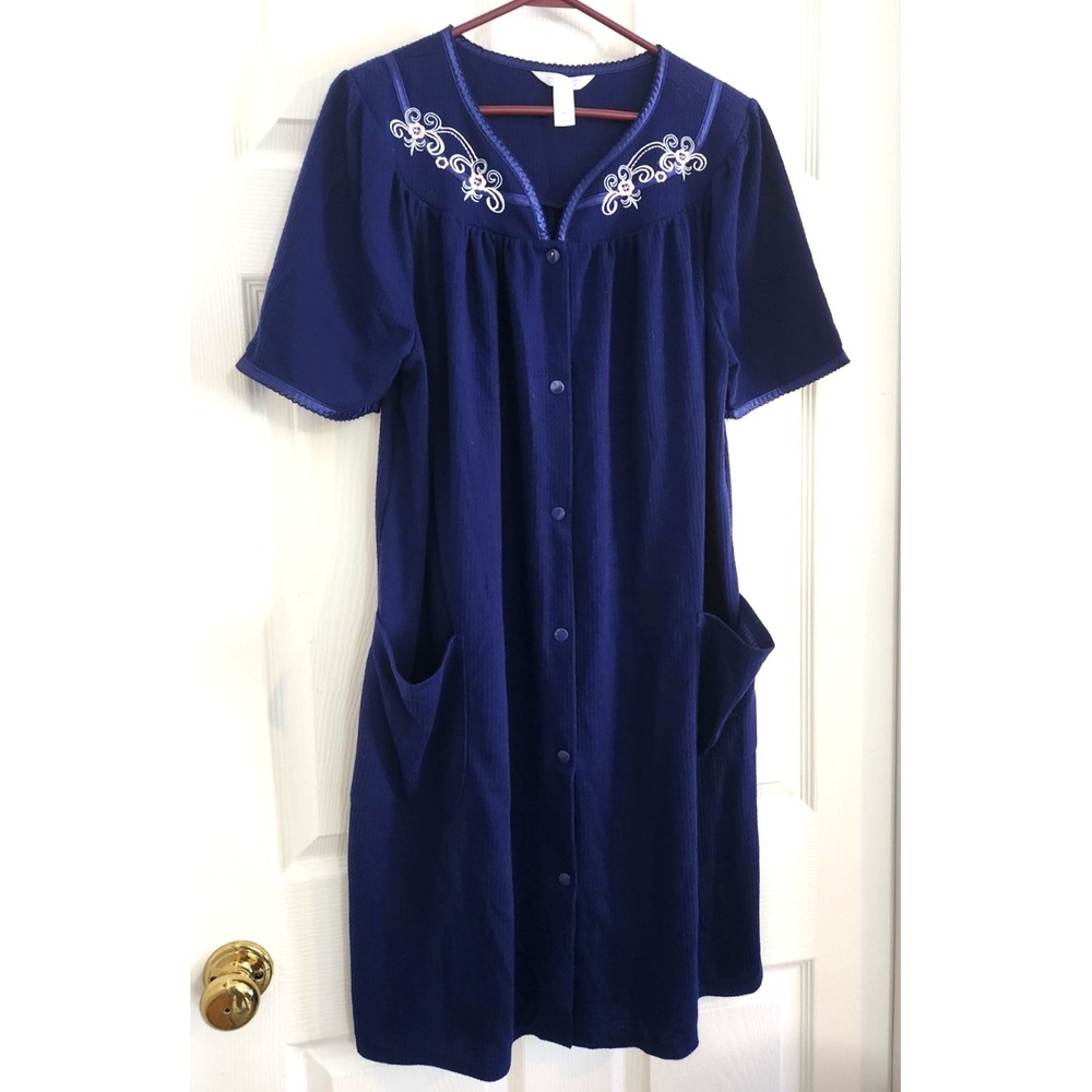 Adonna Sleepwear Snap Front Duster Housecoat Robe Blue SZ M Embroidered Pockets
